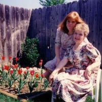 mom 00033